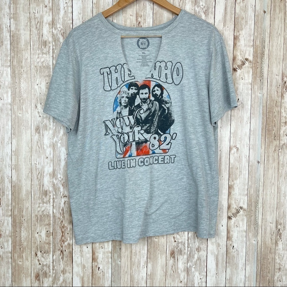 The Who Short Sleeve Concert Tee Size XL Women